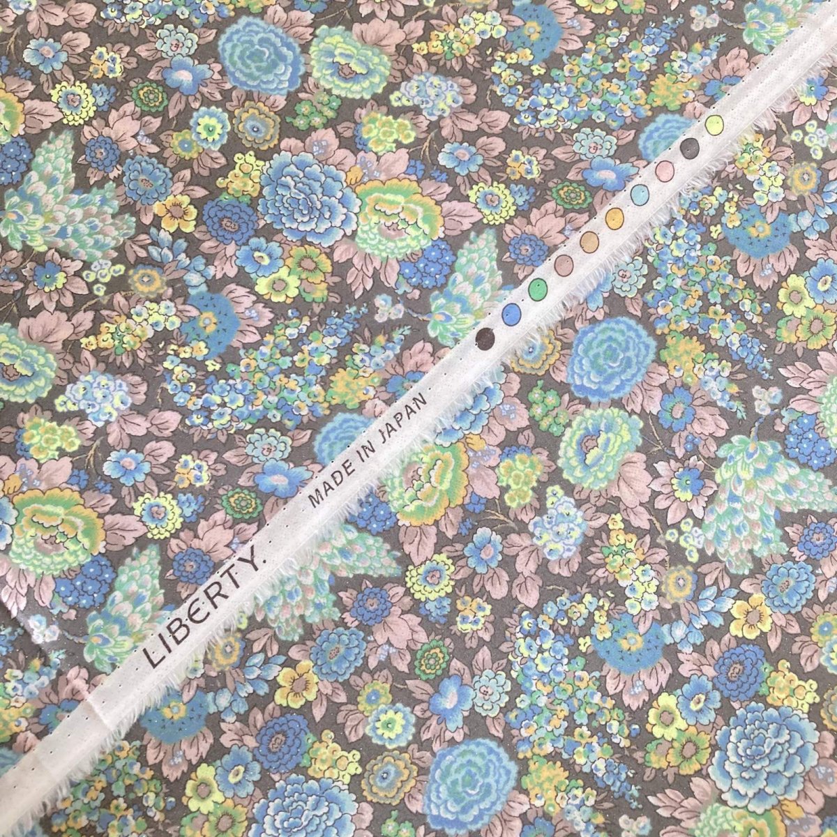 Photo16: Elysian Neon【Neon Splash】 (16)