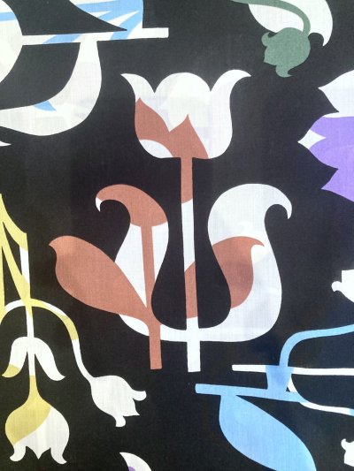 Photo1: Floral Frieze