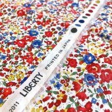 Photo2: Emma and Georgina (2)