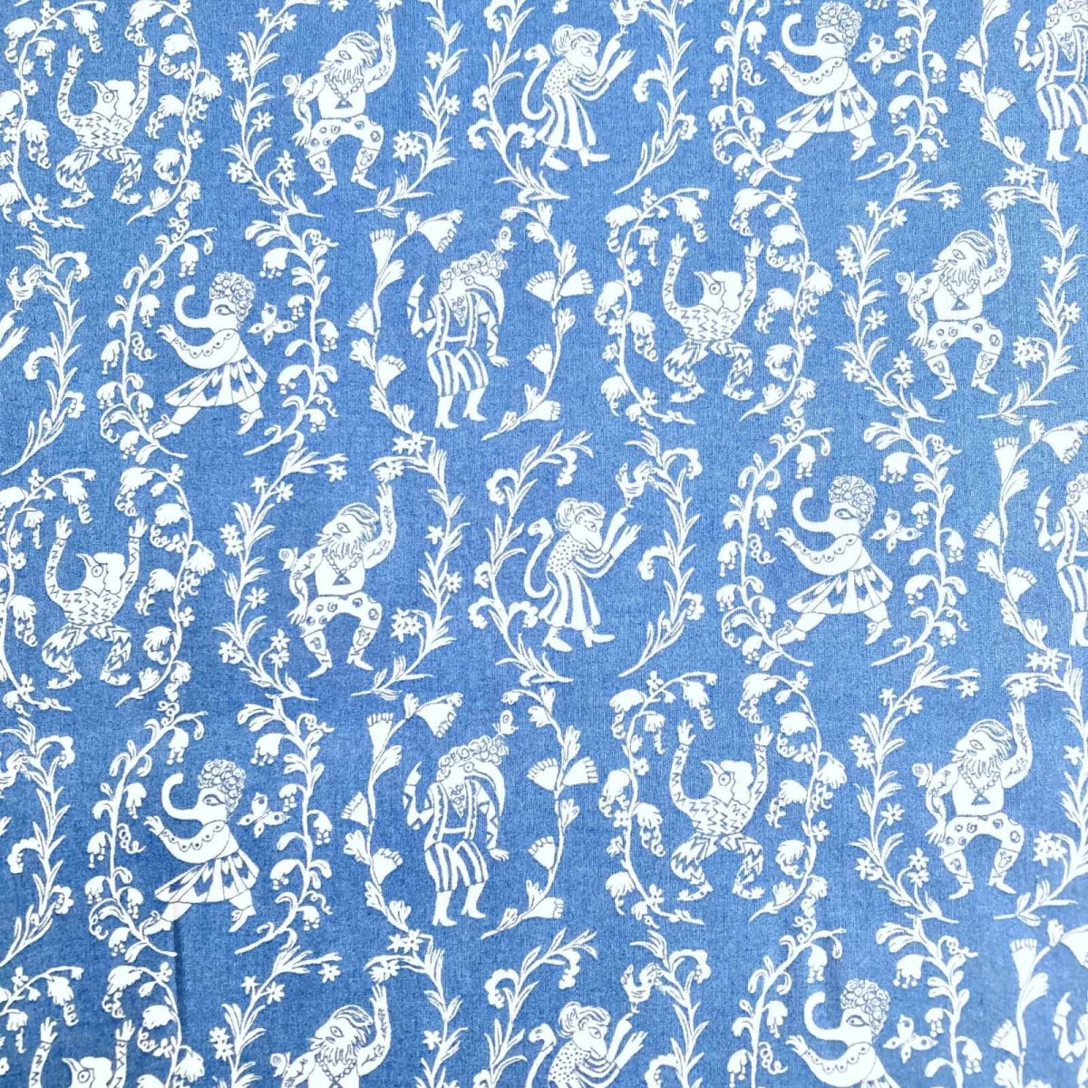 Photo2: Carved Characters (2)