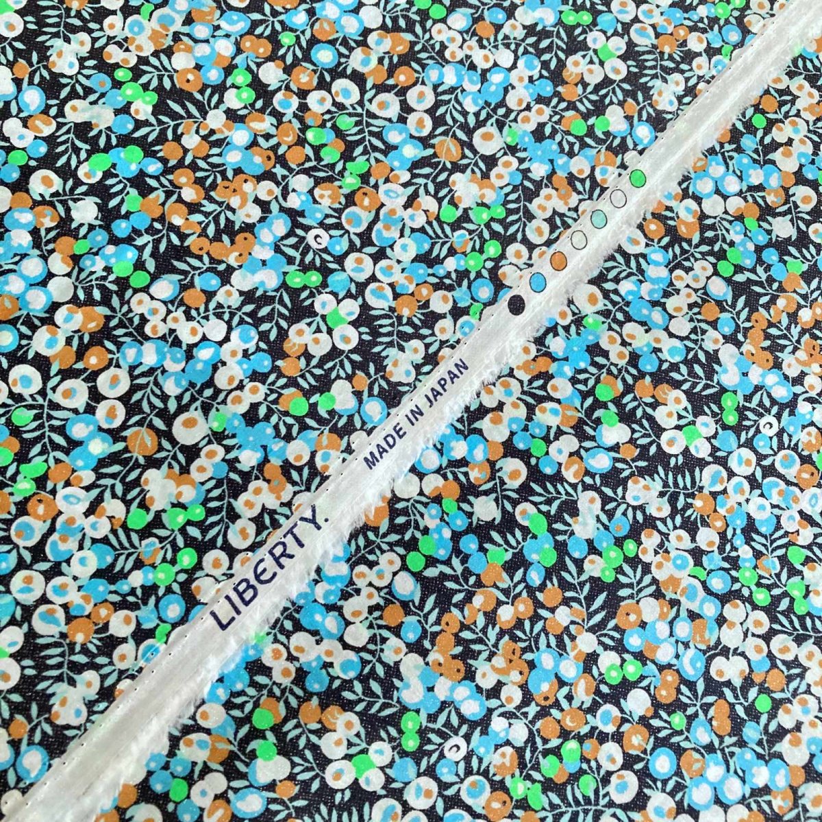 Photo4: Wiltshire【Neon Splash】 (4)