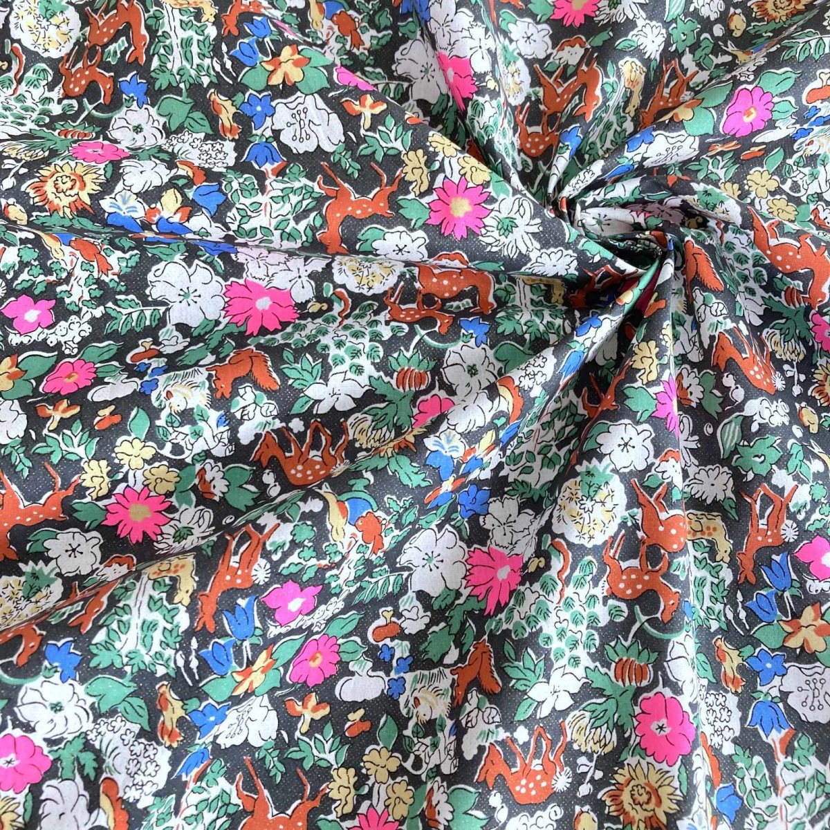 Photo5: Fergus【Neon Splash】 (5)