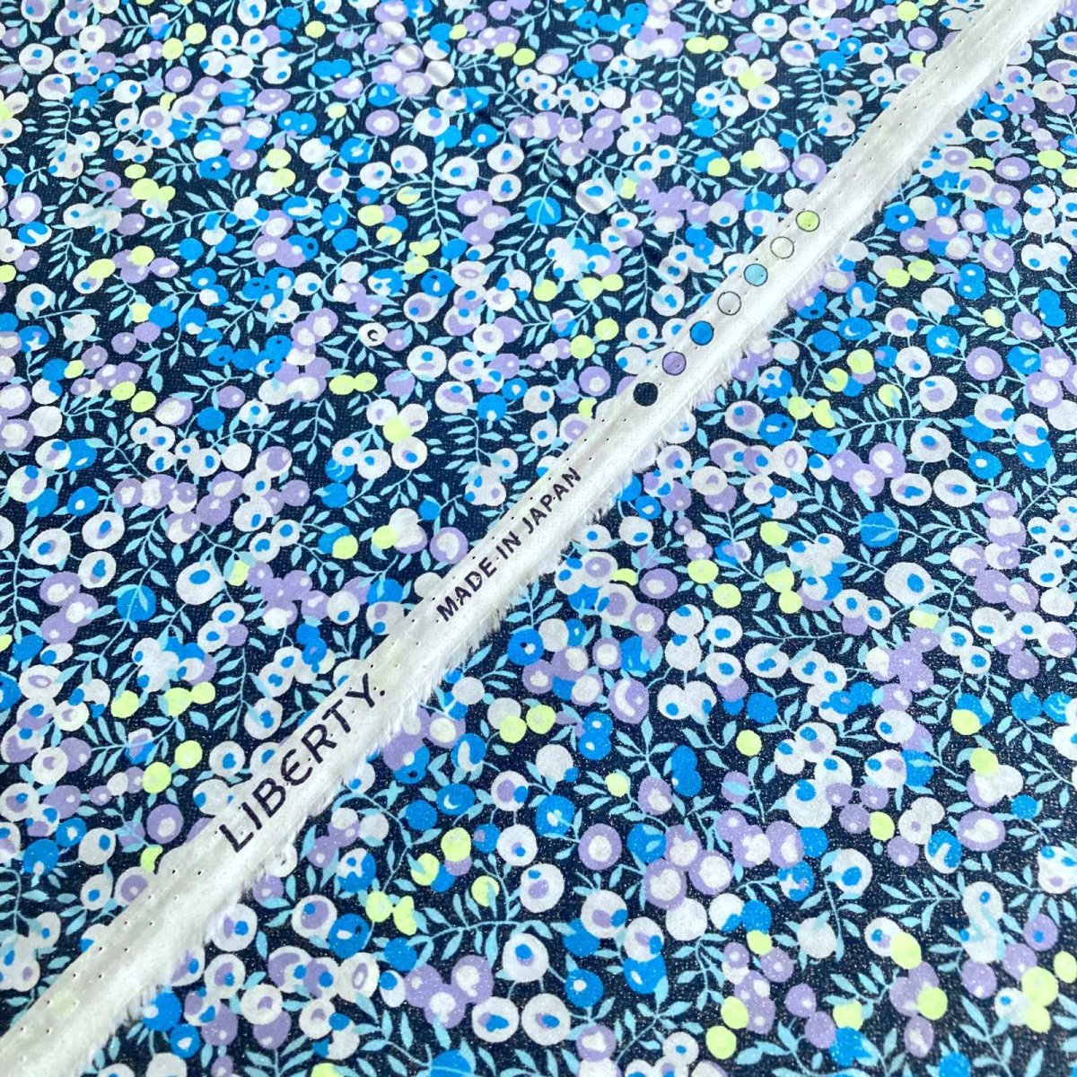 Photo9: Wiltshire【Neon Splash】 (9)